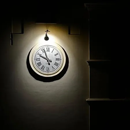 Tra Chiazza E Casteddu