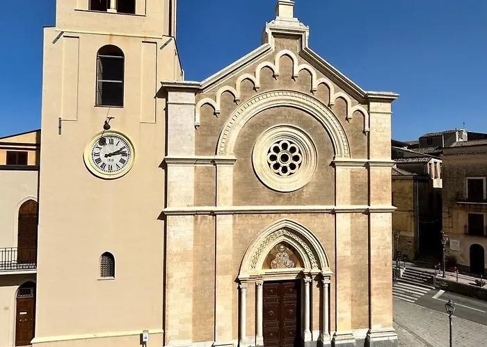 Tra Chiazza E Casteddu *