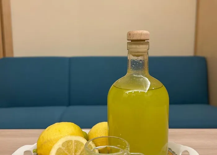 Tra Chiazza E Casteddu