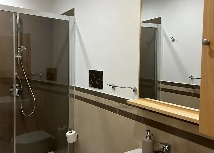 Tra Chiazza E Casteddu * Mezzojuso