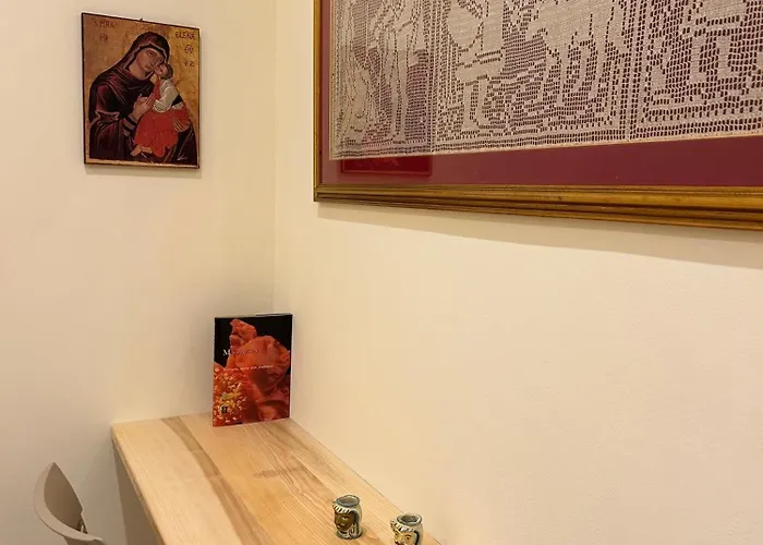 Tra Chiazza E Casteddu